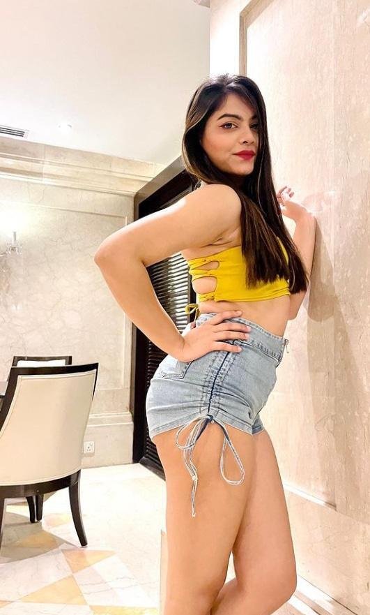 Dev Nagar call girl service